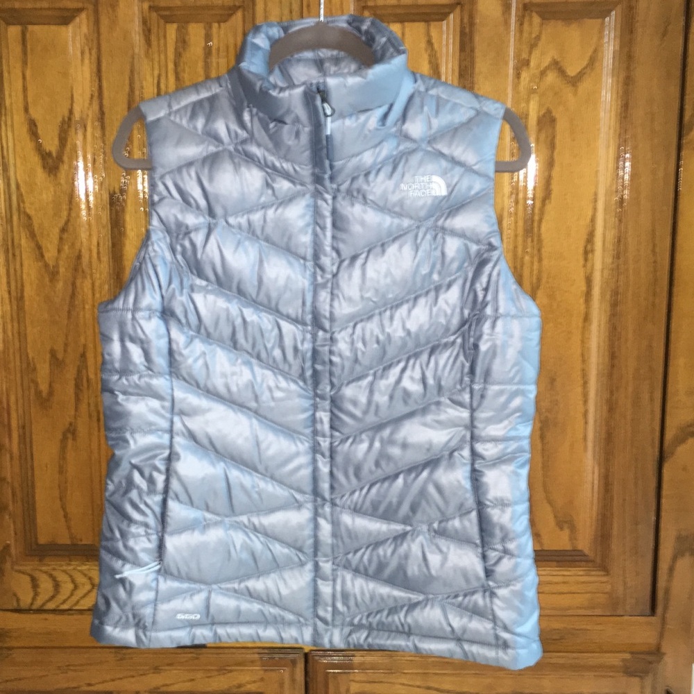 North Face Aconcagua Vest • Size Medium